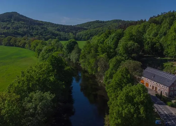 Wozownia Nad Bobrem Фермерский дом *